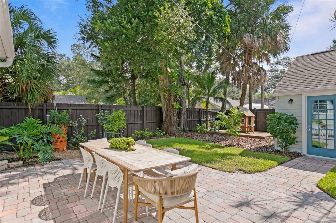 1101 11th Street N, Saint Petersburg, FL 33705 Photo