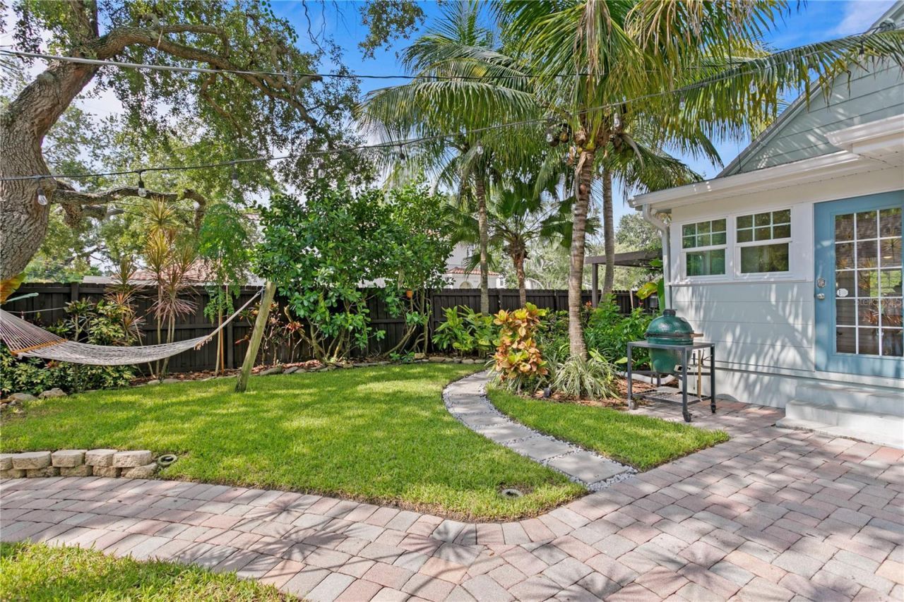 1101 11th Street N, Saint Petersburg, FL 33705 Photo