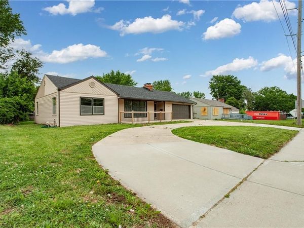 3710 S Sterling Avenue, Independence, MO 64052