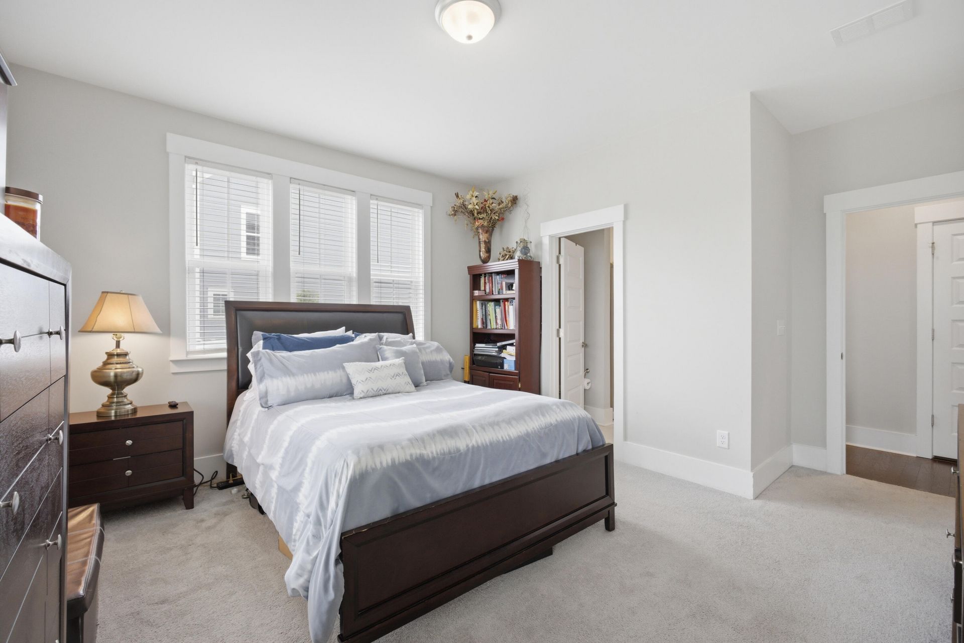 123 Hewitt Street Photo 24