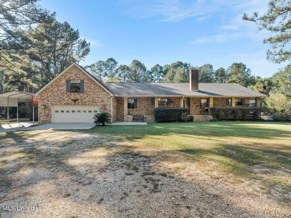 86 Haddox Road, Columbia, MS 39429
