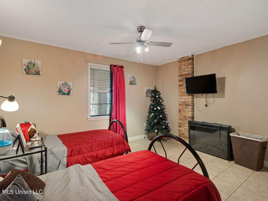 Property Image 42