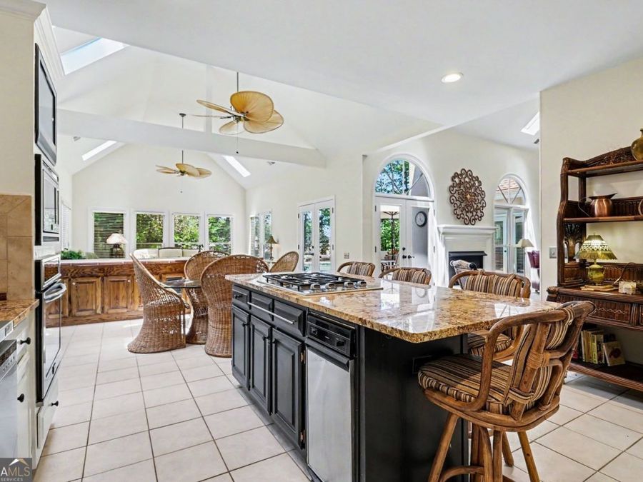Property Image 12