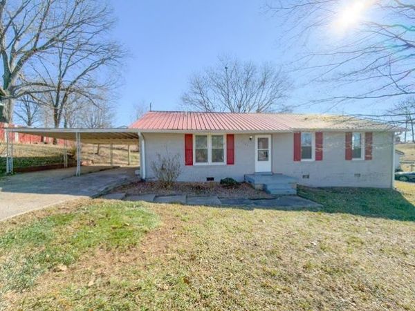 1704 Walnut Ave , Lawrenceburg, TN 38464
