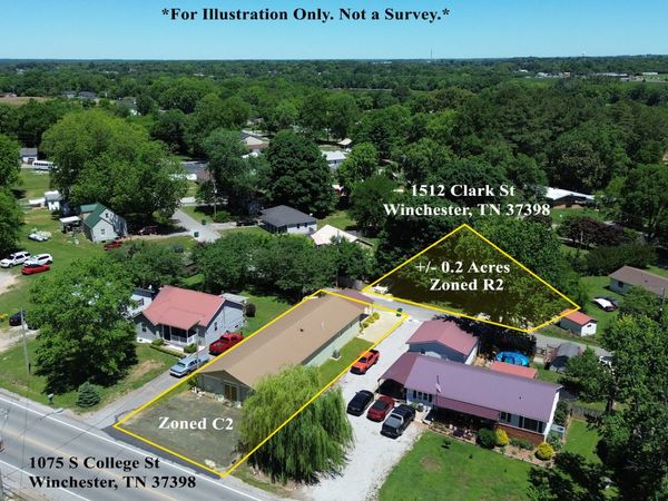 1075 S College St, Winchester, TN 37398