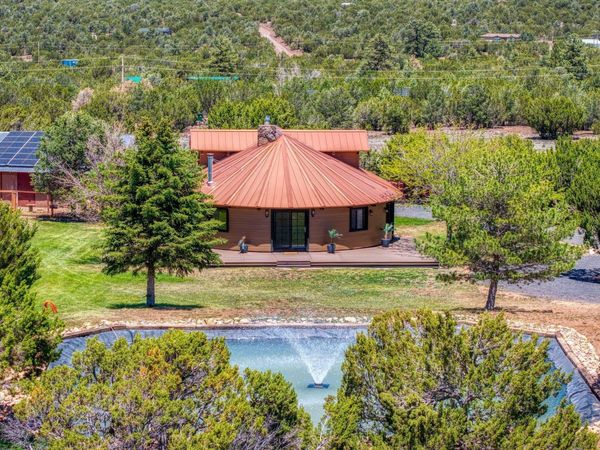 487 County Road 3144, Vernon, AZ 85940