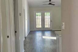 125 Cedar Glen Lane  photo 4