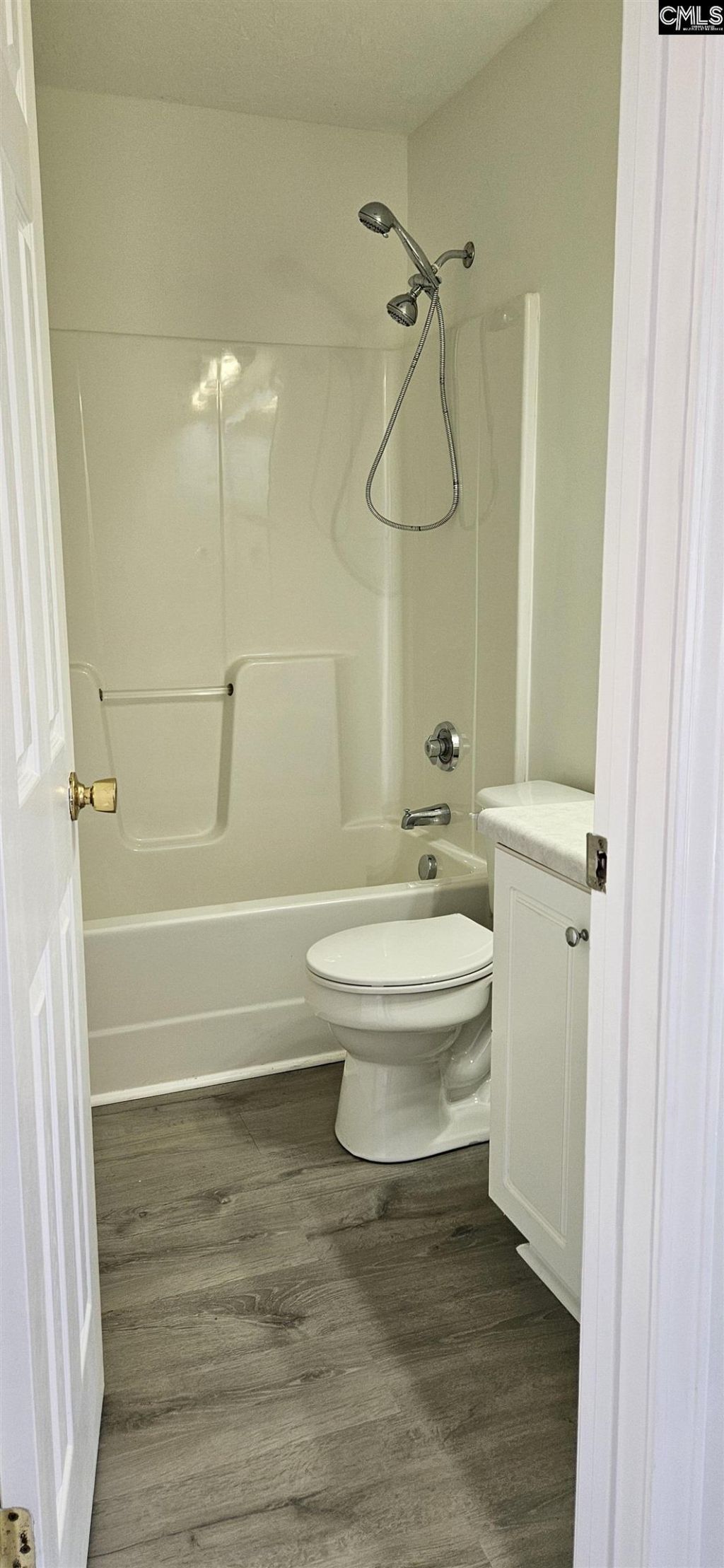 125 Cedar Glen Lane  Photo 8