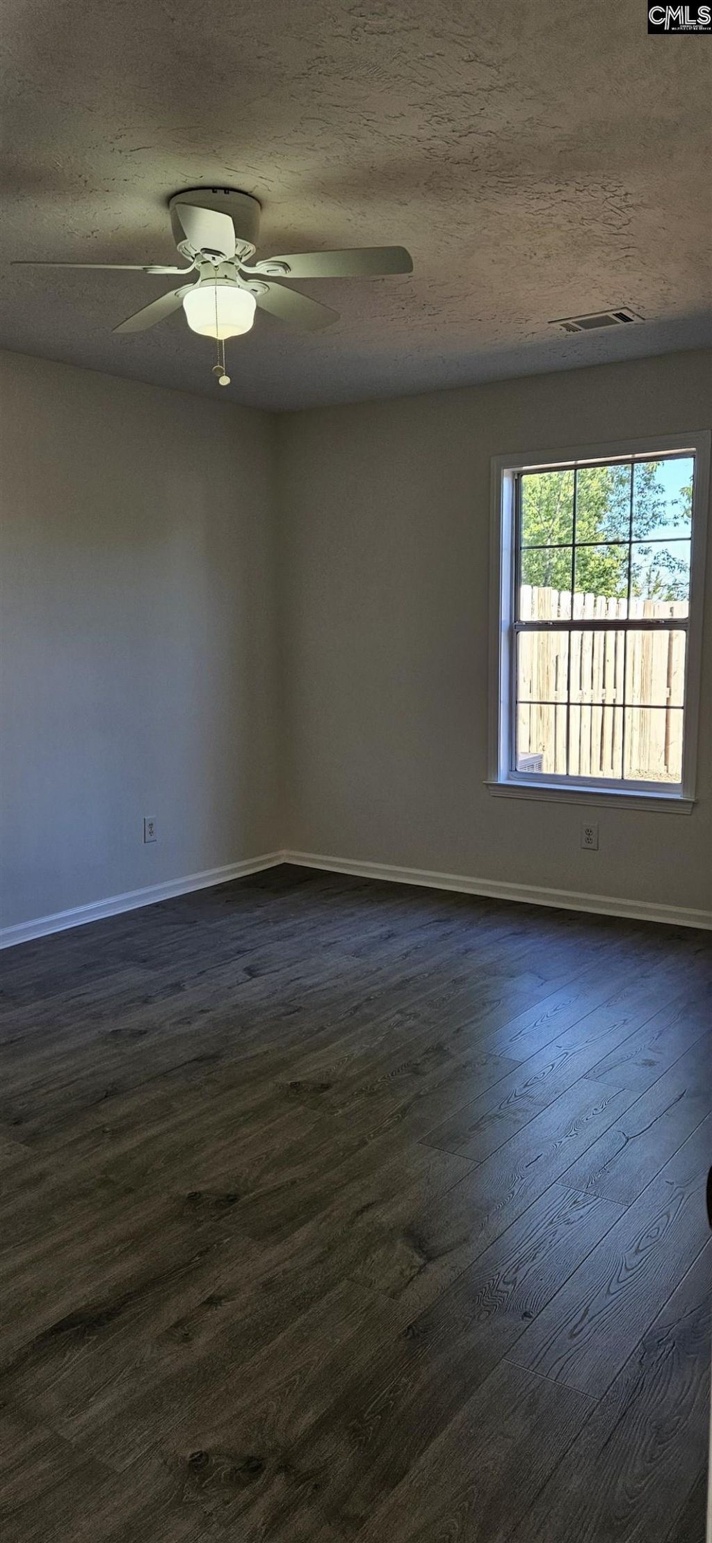 125 Cedar Glen Lane  Photo 9