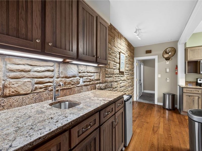 3555 Birch Tree Path, Cleveland Heights, OH 44121 Photo 17