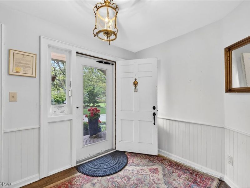 3555 Birch Tree Path, Cleveland Heights, OH 44121 Photo 6