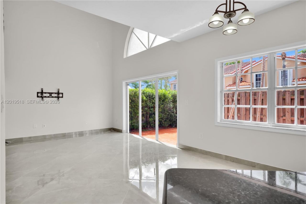 14245 SW 57th Ln , Unit 9-5, Miami, FL 33183 Photo
