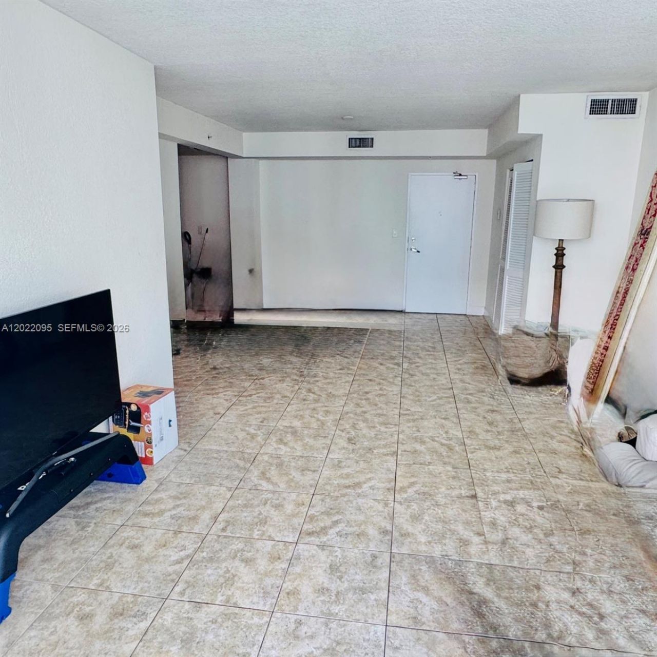 7501 E Treasure Dr , Unit 7R, North Bay Village, FL 33141 Photo