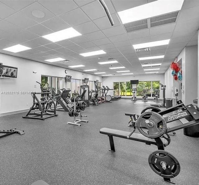 17011 N Bay Rd, Unit 1018, Sunny Isles Beach, FL 33160 Photo