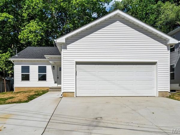 9931 S Broadway , St Louis, MO 63125