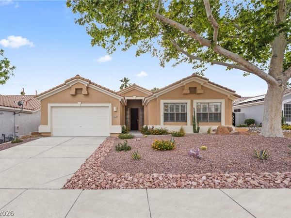 1909 Rolling Dunes Court , Las Vegas, NV 89117