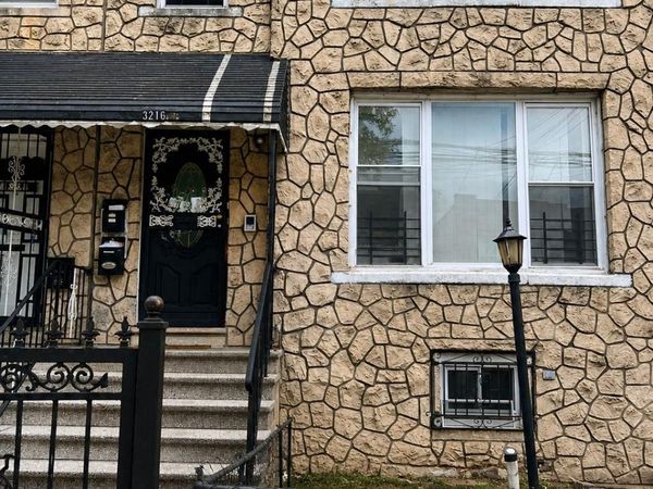 3216 Seymour Avenue, Unit 2, Bronx, NY 10469