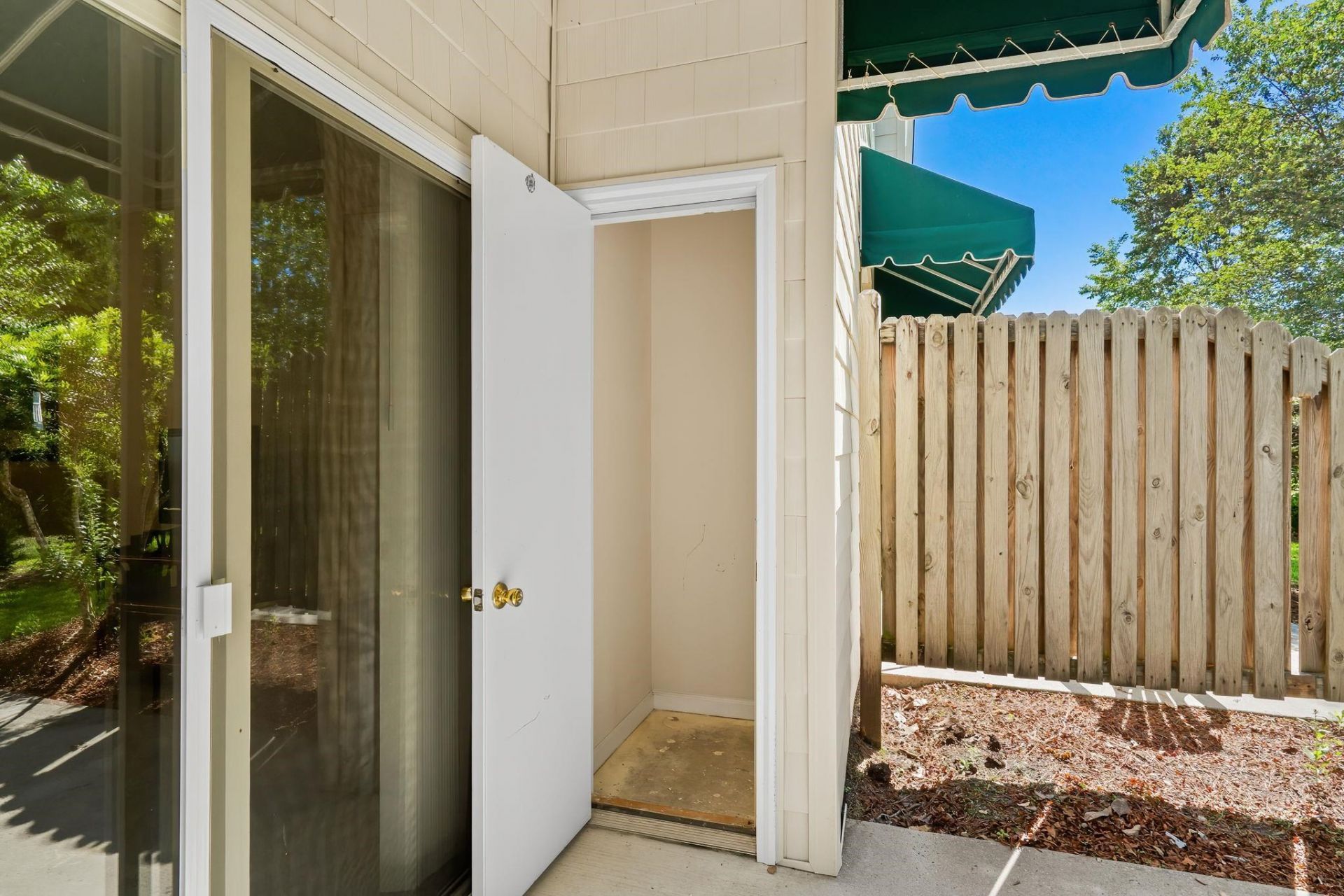 130 Scotch Broom Dr. Photo 33