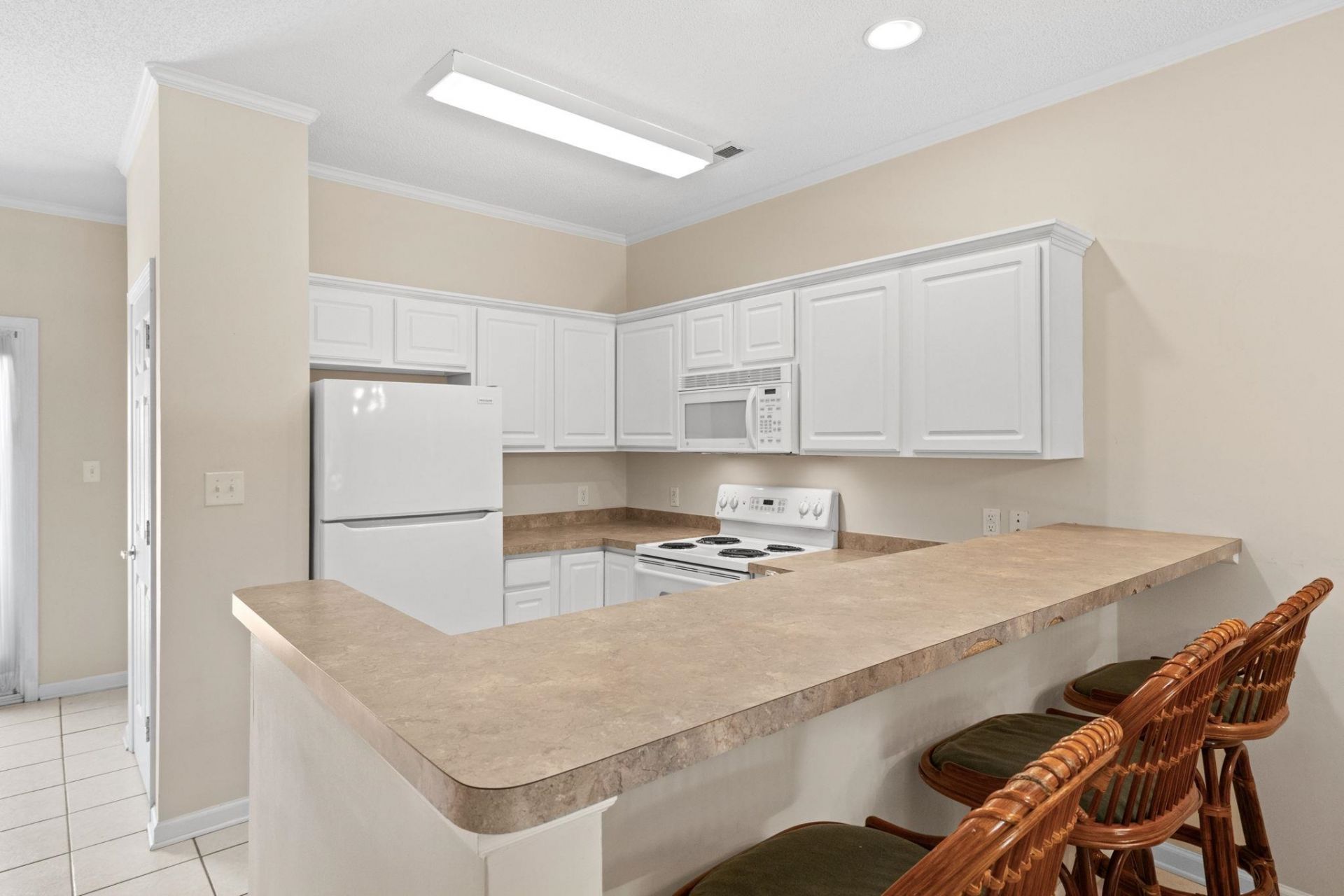 130 Scotch Broom Dr. Photo 7