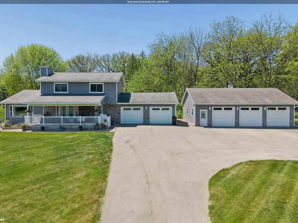 74 Four Winds Drive, Clear Lake, IA 50428