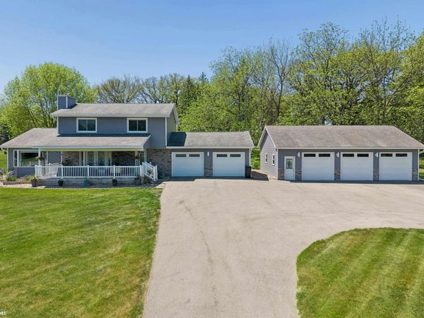 74 Four Winds Drive, Clear Lake, IA 50428