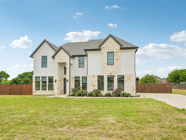 681 Davenport Drive, Waxahachie, TX 75167