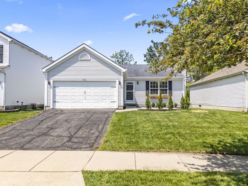 643 Rainbow Drive, Marysville, OH 43040 Photo 2