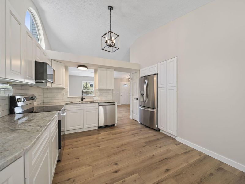 643 Rainbow Drive, Marysville, OH 43040 Photo 7