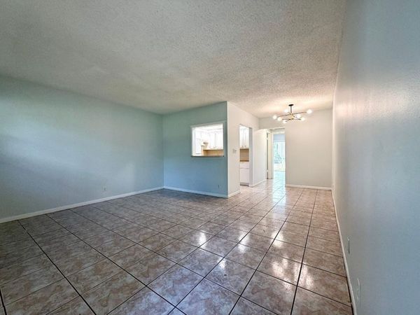 54 Salisbury C, Unit 54, West Palm Beach, FL 33417