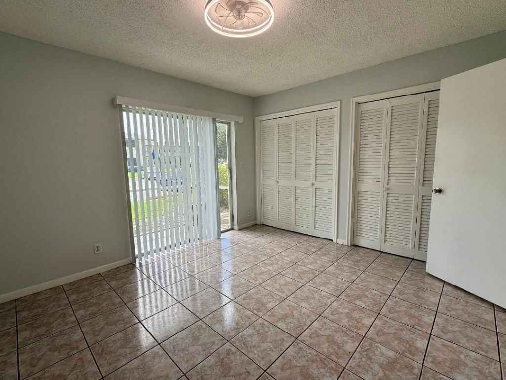 54 Salisbury C, Unit 54, West Palm Beach, FL 33417 Photo
