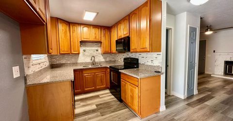 9127 Newhall Dr #33, Unit 33, Sacramento, CA 95826 Photo