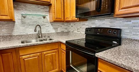 9127 Newhall Dr #33, Unit 33, Sacramento, CA 95826 Photo