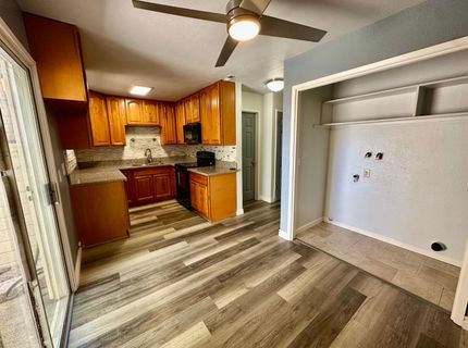 9127 Newhall Dr #33, Unit 33, Sacramento, CA 95826 Photo