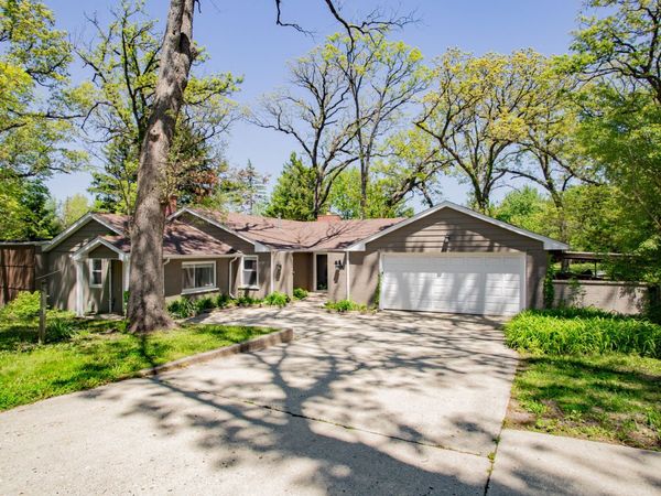 29W625 Hawthorne Lane, West Chicago, IL 60185
