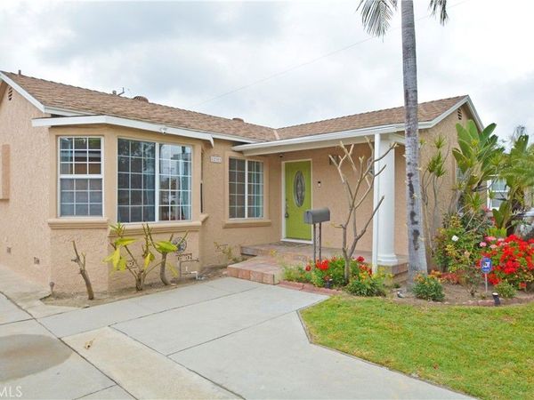 12301 Rives Avenue, Downey, CA 90242