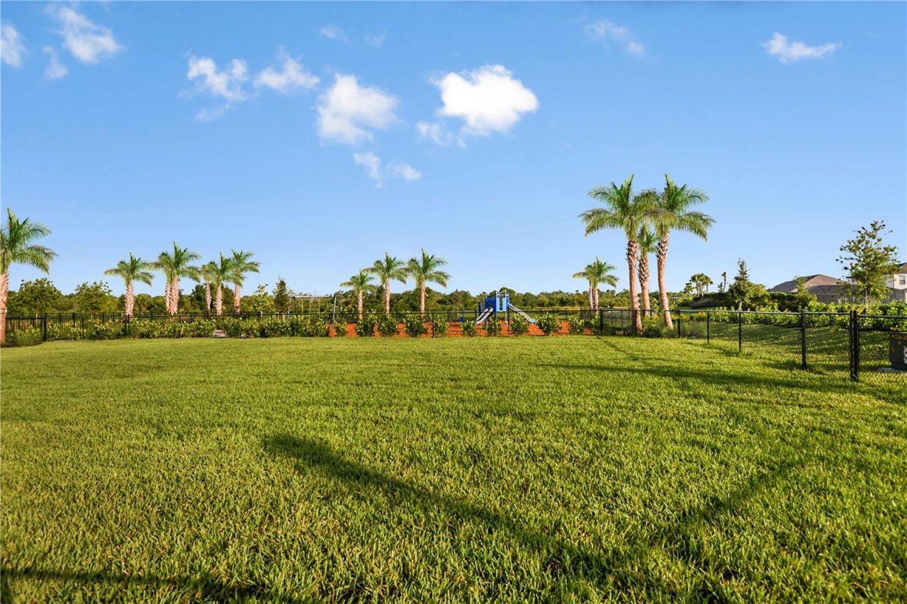 7895 Interstellar Avenue, Sarasota, FL 34241 Photo