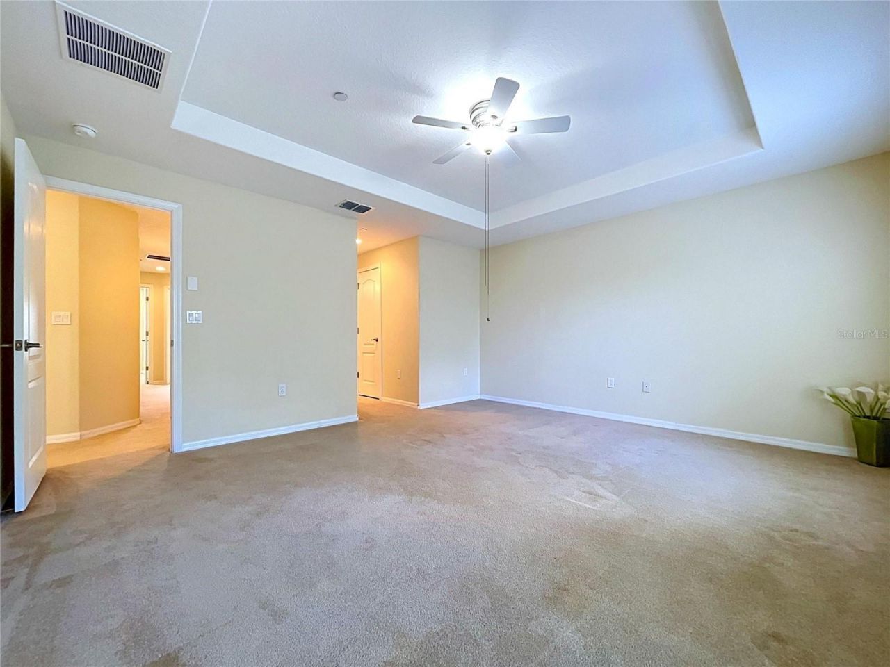 10144 Arbor Run Drive, Unit 31, Tampa, FL 33647 Photo