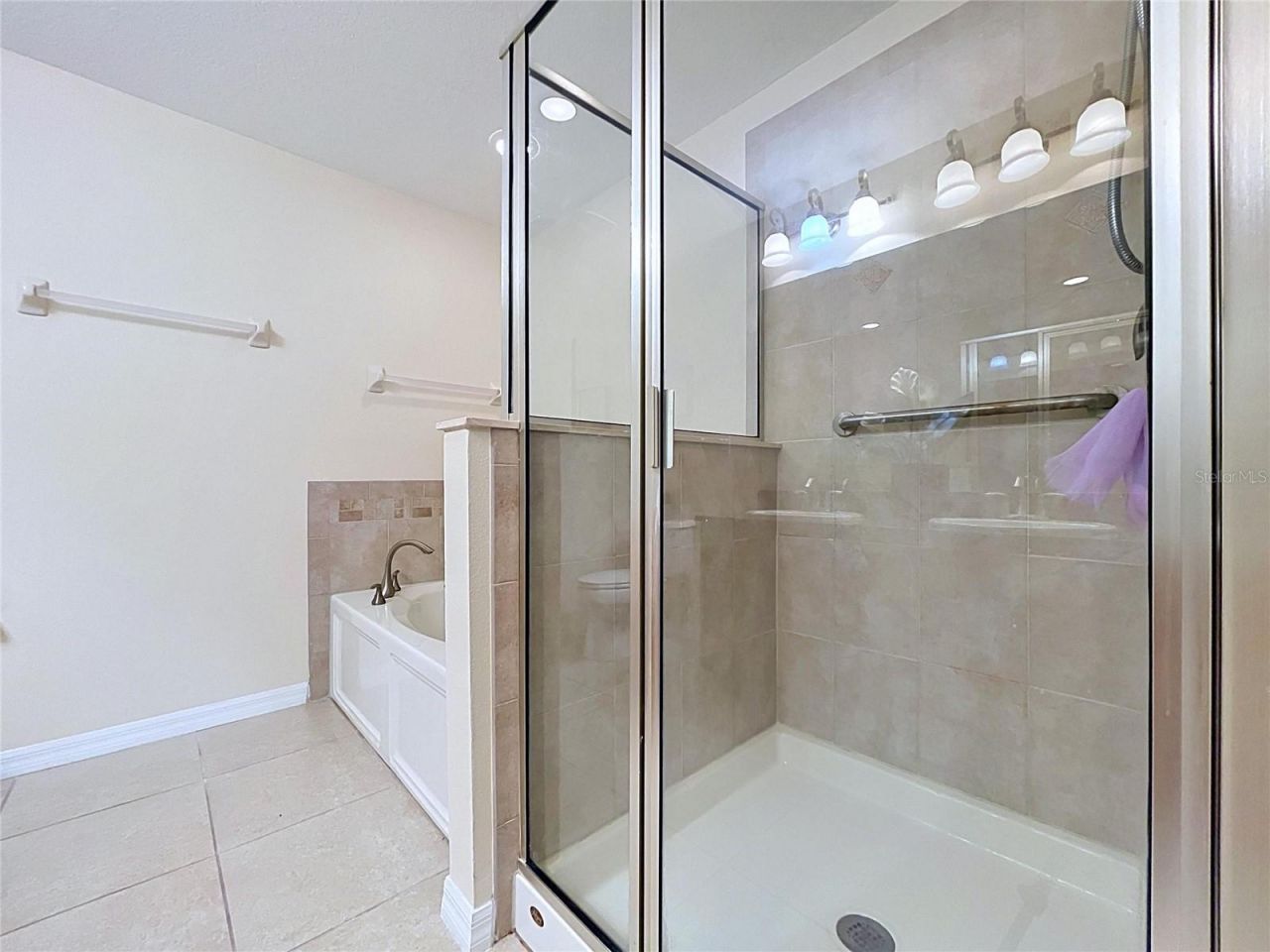 10144 Arbor Run Drive, Unit 31, Tampa, FL 33647 Photo