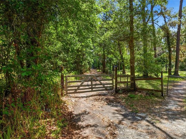 1074 CULBREATH ROAD , BROOKSVILLE, FL 34602