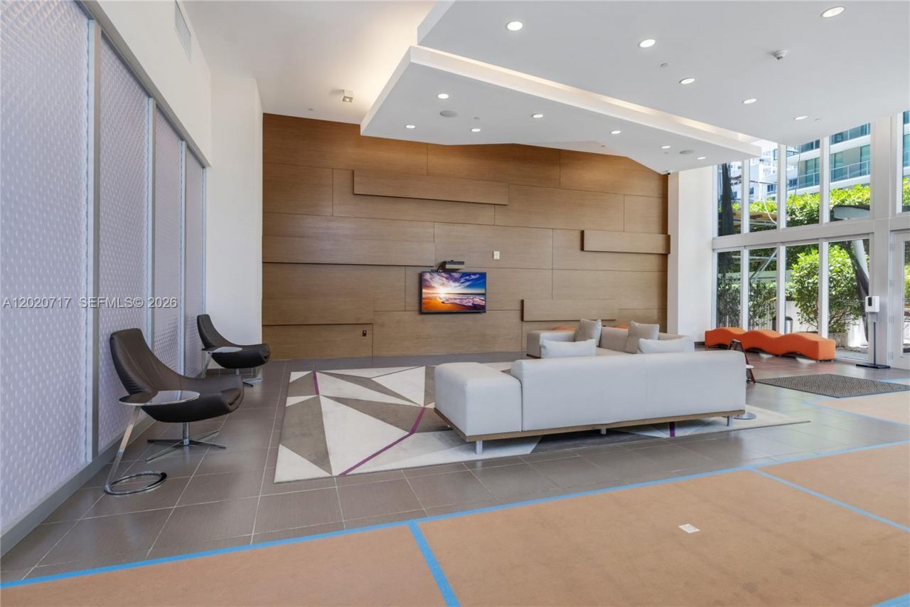 1111 SW 1st Ave, Unit 2723-N, Miami, FL 33130 Photo