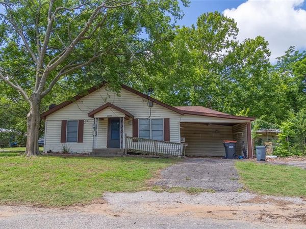 805 12TH NE, Paris, TX 75460