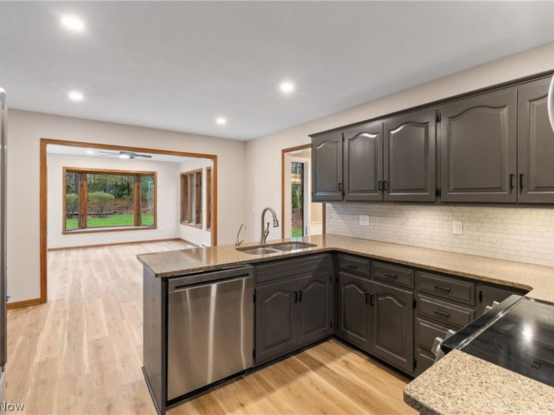 9466 Beryl Street NW, Massillon, OH 44646 Photo 9