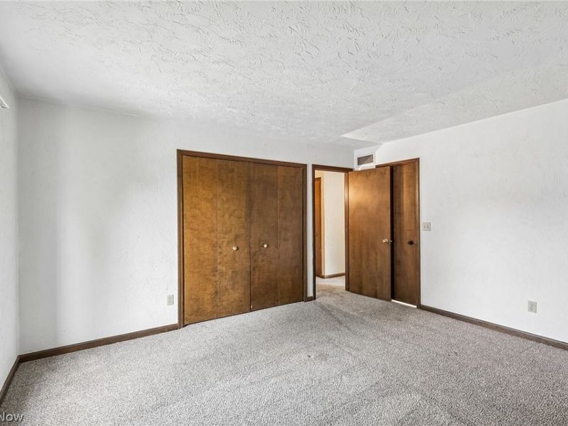 4100 Ivanhoe Drive, Lorain, OH 44053 Photo 15