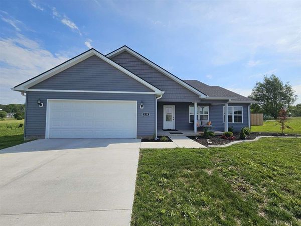 123 Madeline Court, Russellville, KY 42276