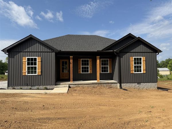 315 Hunters Circle, Russellville, KY 42276