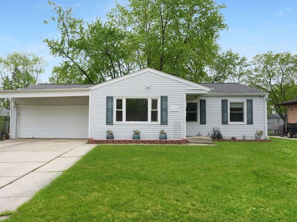 1817 Poplar Avenue, Hanover Park, IL 60133