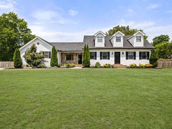 510 Deshea Creek Rd, Gallatin, TN 37066