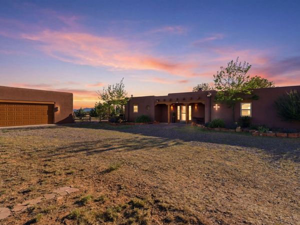 465 San Marcos Loop, Santa Fe, NM 87508