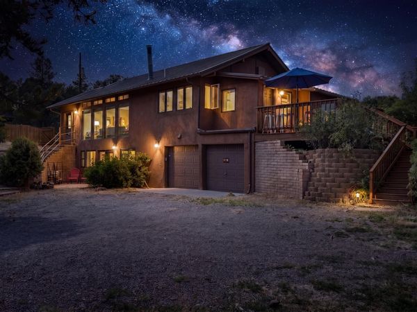 76 Raven Road, Tijeras, NM 87059