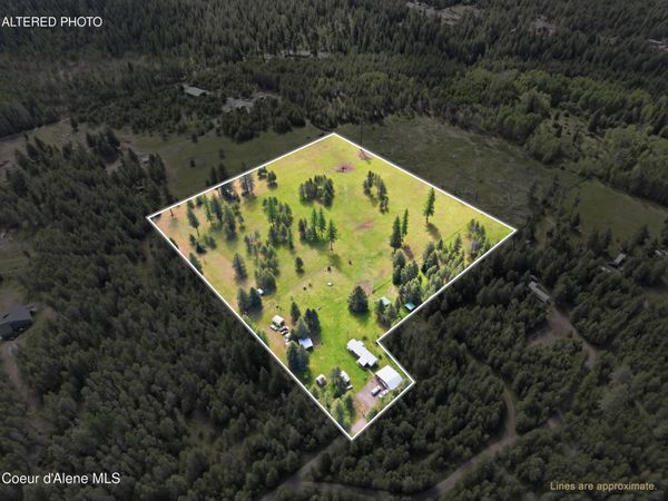 804 Clagstone Rd, Blanchard, ID 83804